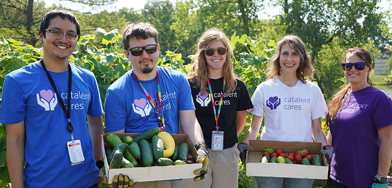 Volunteering_795x382 The Catalent gardening club in Kansas City, MO
